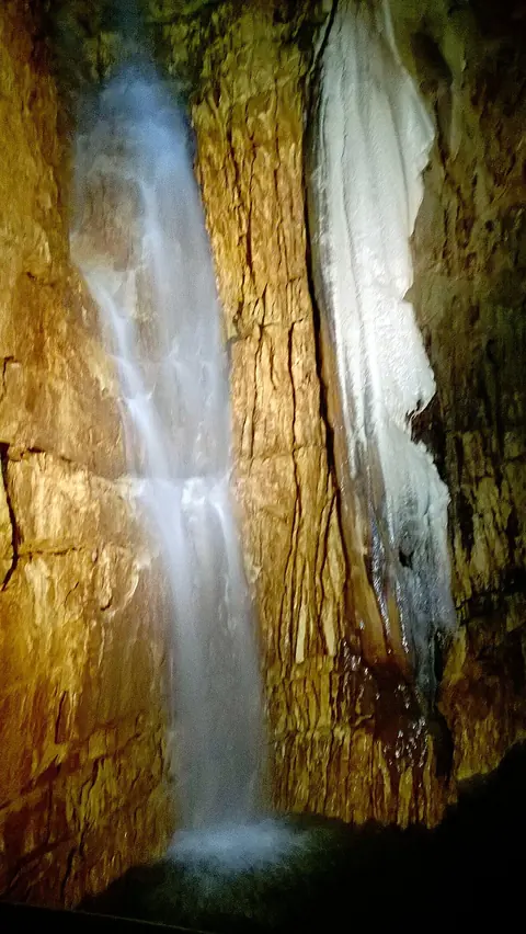 The underground waterfall in the Stiffe Caves