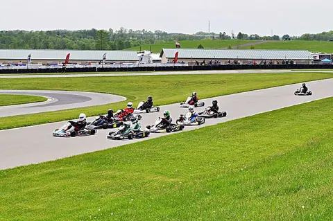 Partenza di una gara di kart